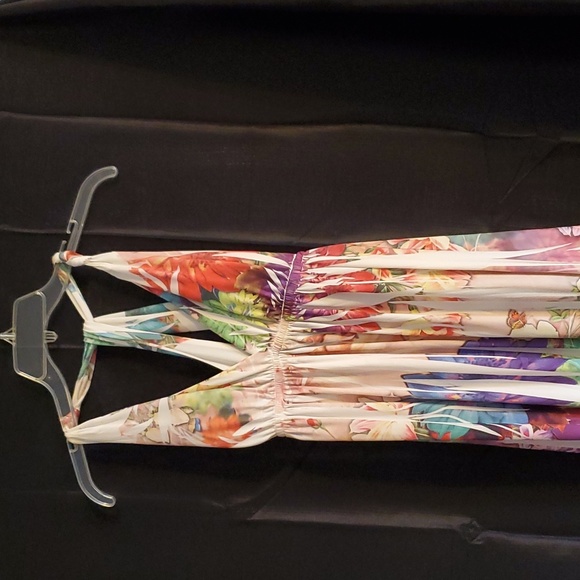 Sundress - Picture 1 of 2